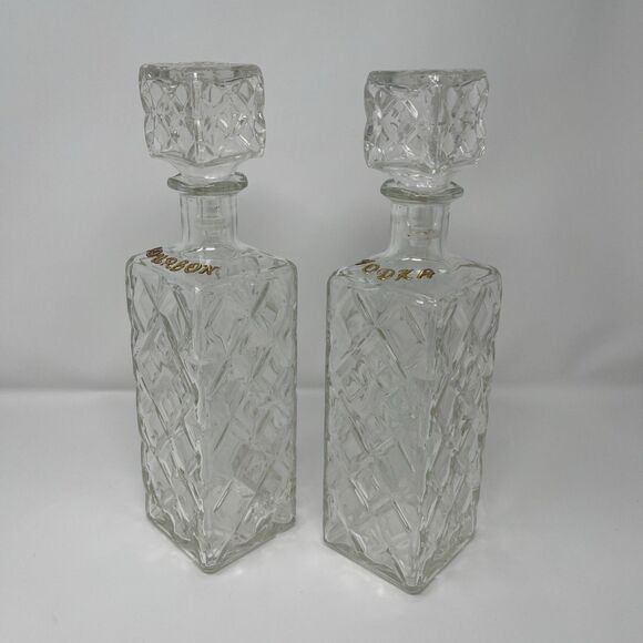 2x Vintage Thatcher Glass Diamond Pattern Liquor Decanter 1962, Bourbon & Vodka - Picture 12 of 16